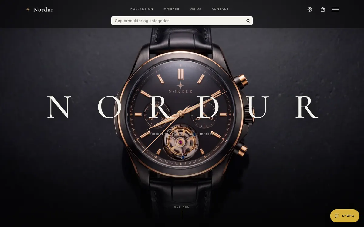Nordurs forside med et sort ur i rosaguld og navnet NORDUR over skiven